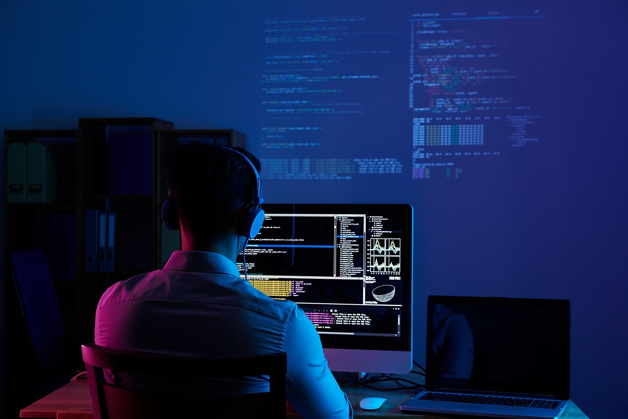 7 Best Mechanical Keyboards for AI Coding in 2024