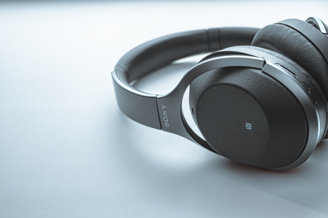 Best Noise Cancelling Headphones Alternatives in 2026 (Hands‑On Tes...