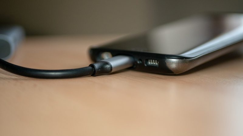 Anker USB-C Hub Review: Still Essential in 2026?