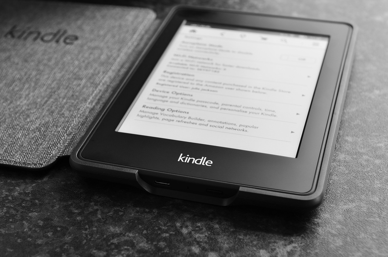 Kindle Paperwhite Review: Still Worth It in 2026?